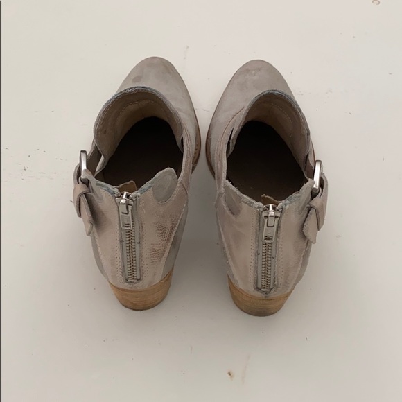 Gray suede booties - Picture 5 of 5